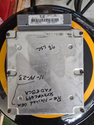 MLX0 ECU / PCM 1998 Lincoln Mark VIII - EEC-V